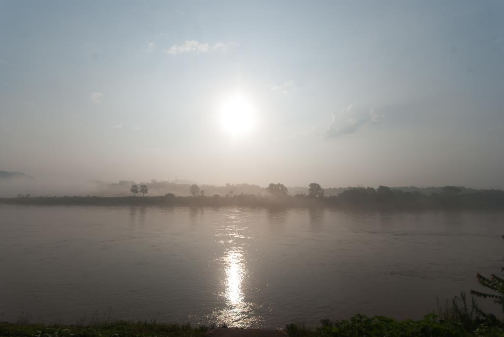 Namkhong Riverside Chiang Khong Extérieur photo